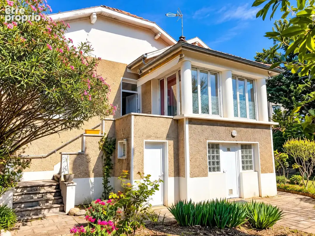 Maison à ROMANS-SUR-ISERE