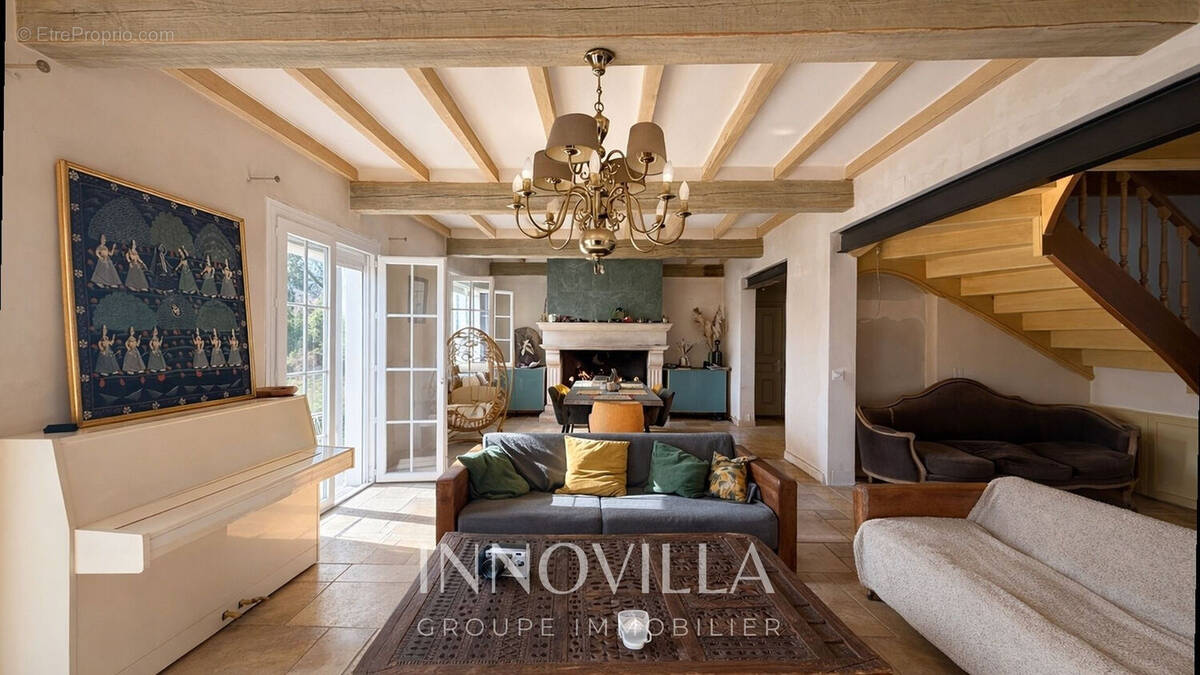 Maison à LAPEYROUSE-FOSSAT