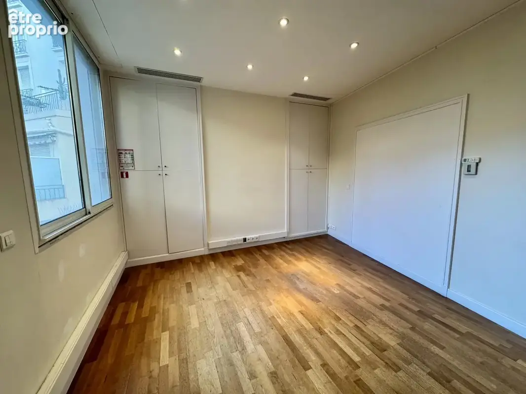 Cannes La Croisette - Appartement 100 m2 à vendre - Gros potentiel locatif - photo 8