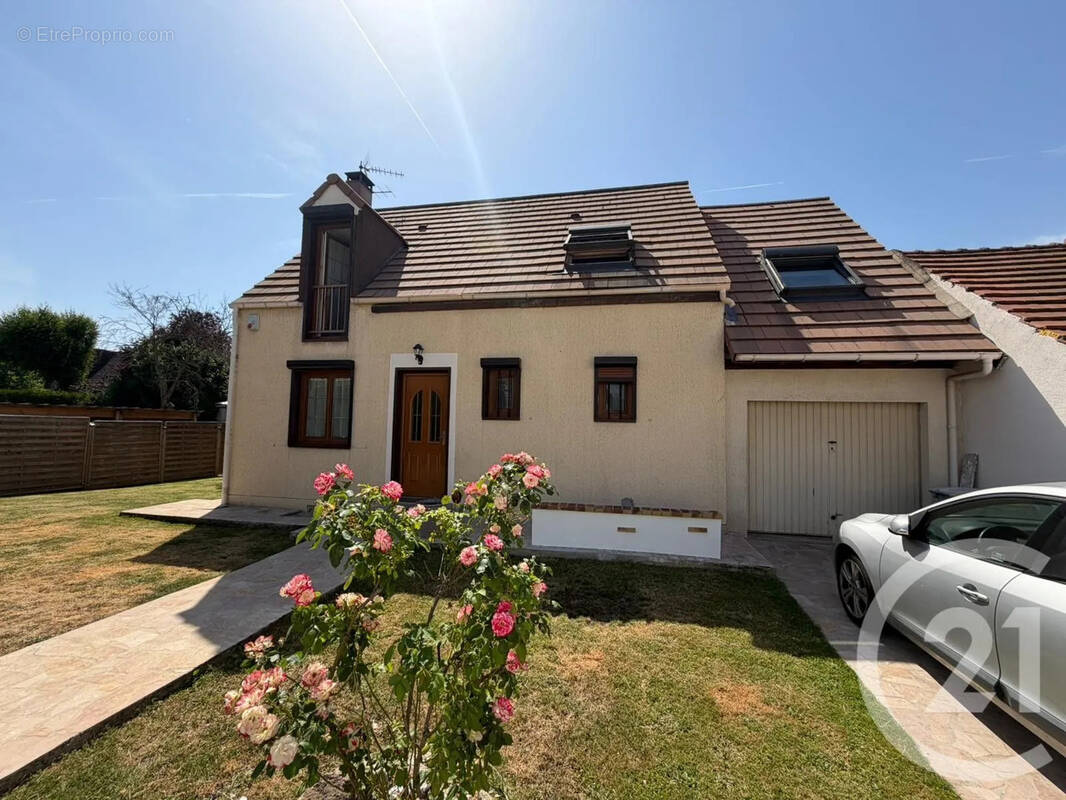 Maison à SAINT-MARD