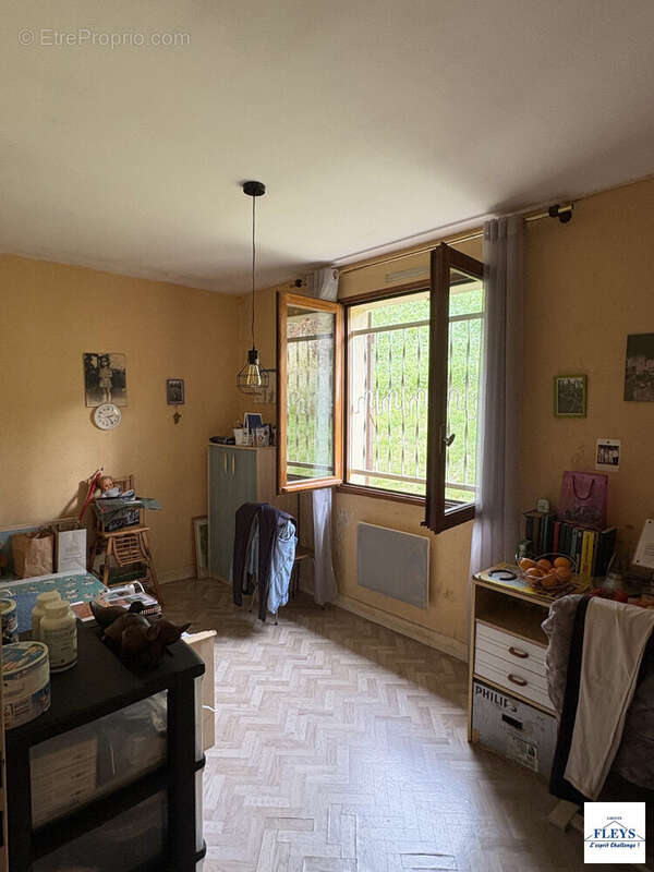 Maison à POMPIGNAN