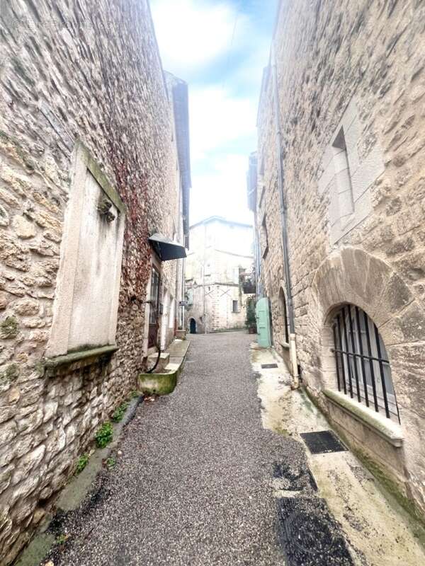 Maison à FORCALQUIER