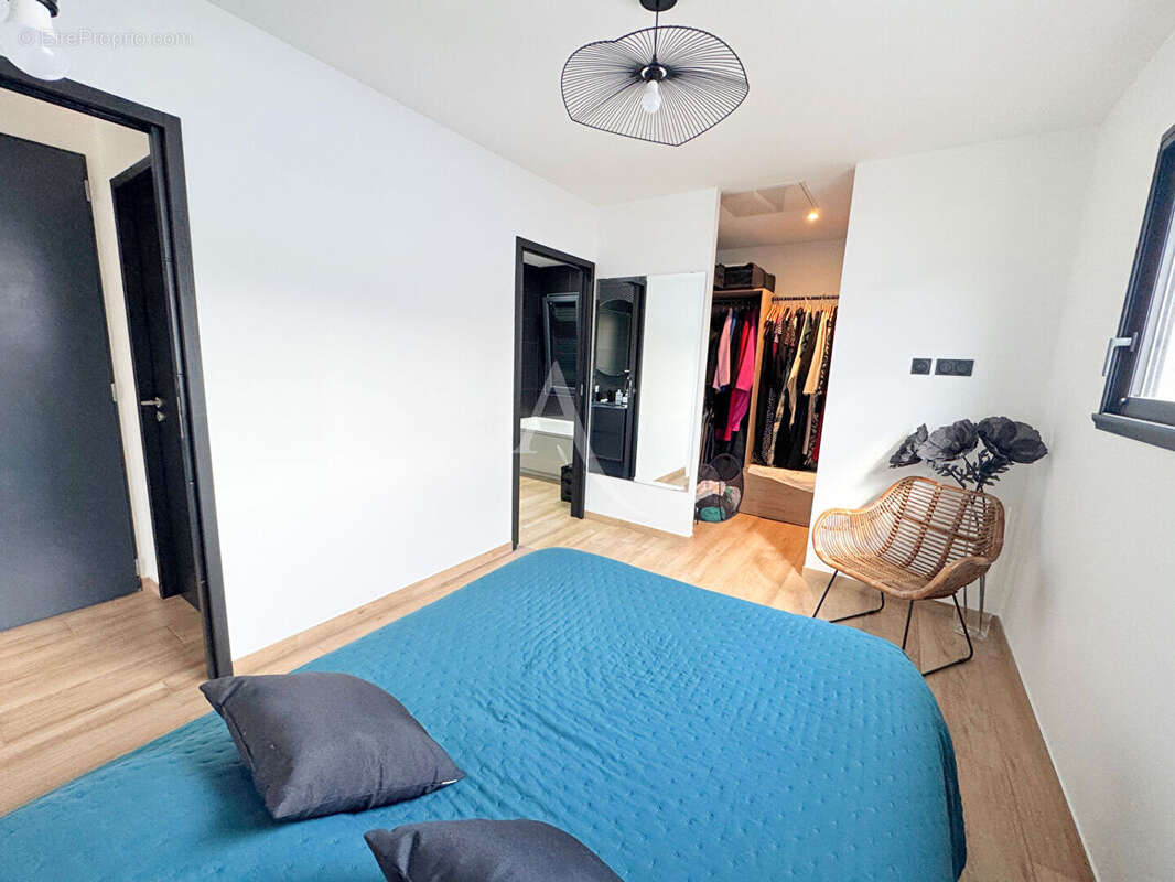 Maison à VILLELONGUE-DE-LA-SALANQUE