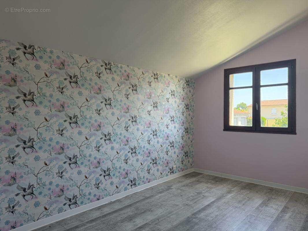 Maison 4 chambres et double garage - photo 6