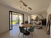 Maison à L'ISLE-SUR-LA-SORGUE