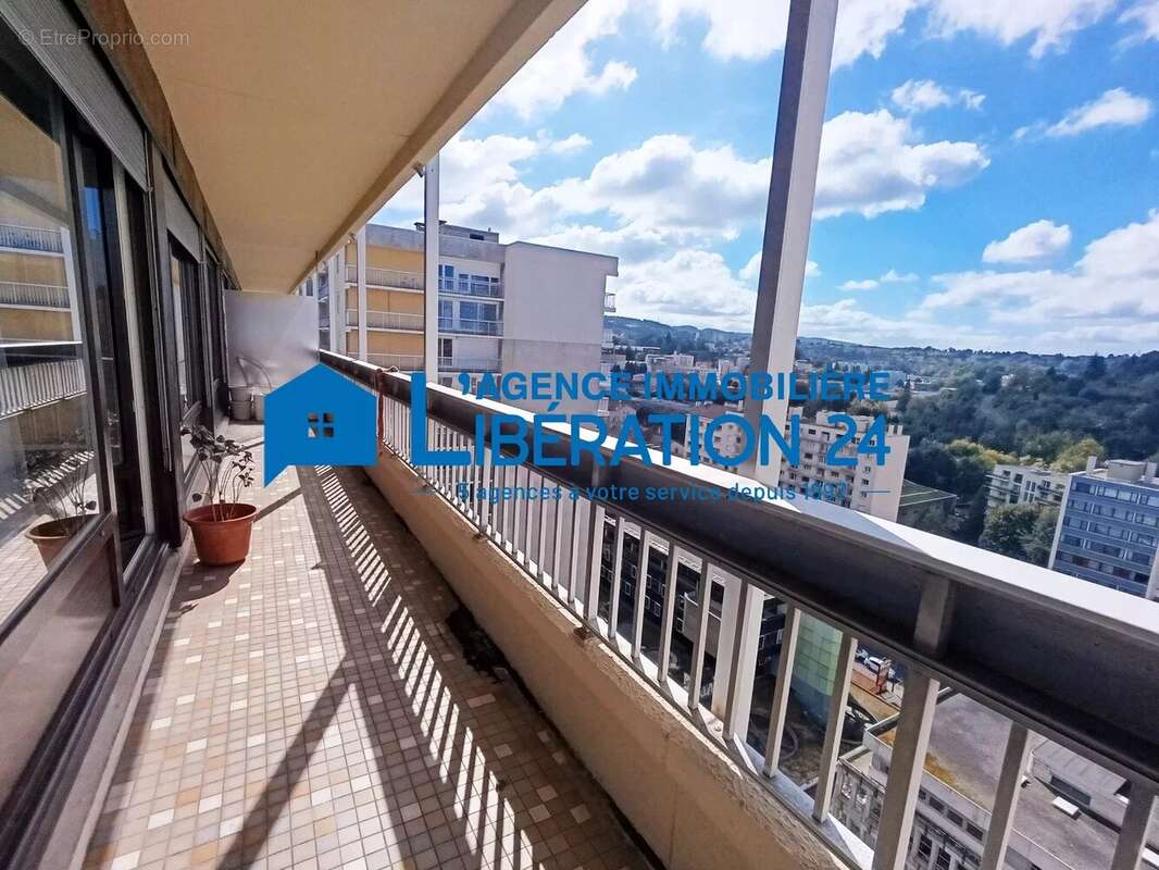 Appartement à SAINT-ETIENNE