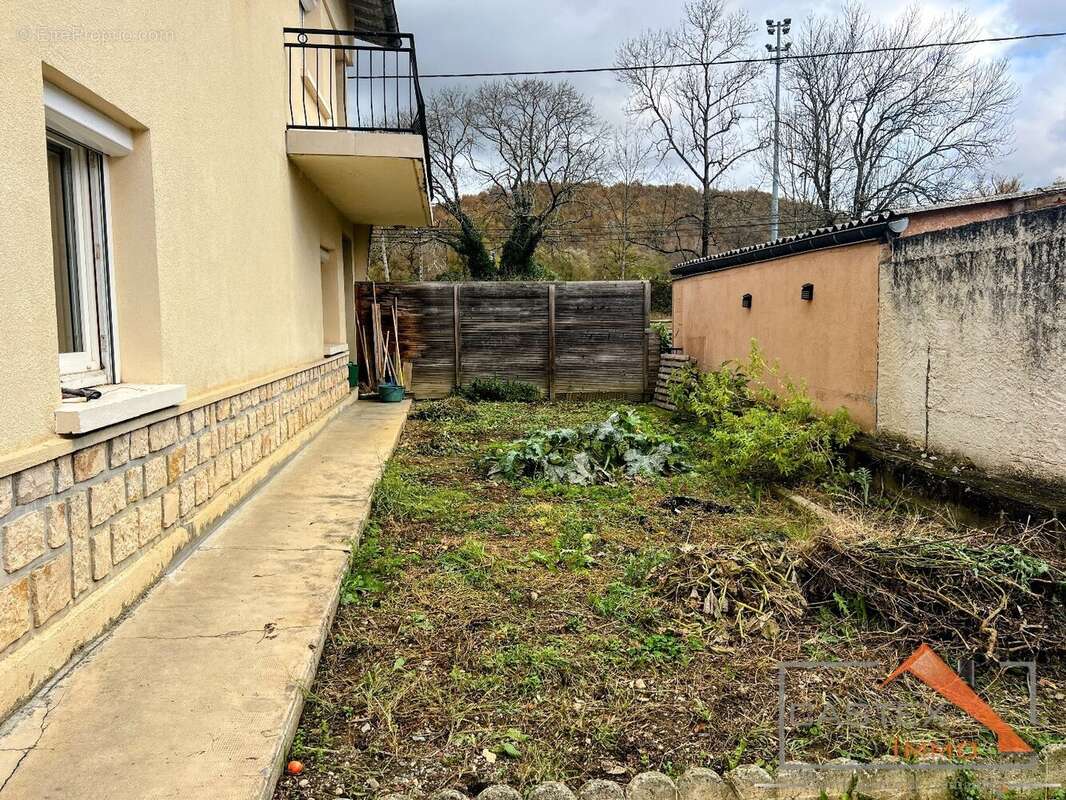 Maison à SALIES-DU-SALAT