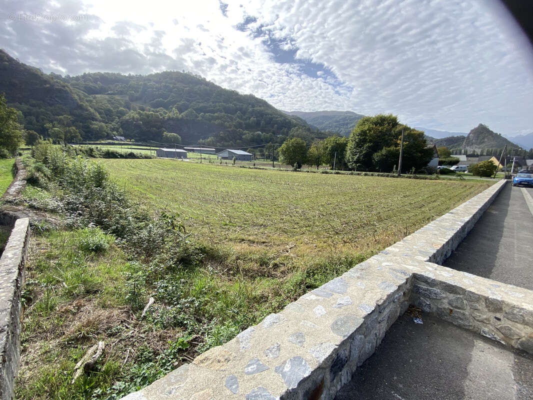 Terrain à ARGELES-GAZOST