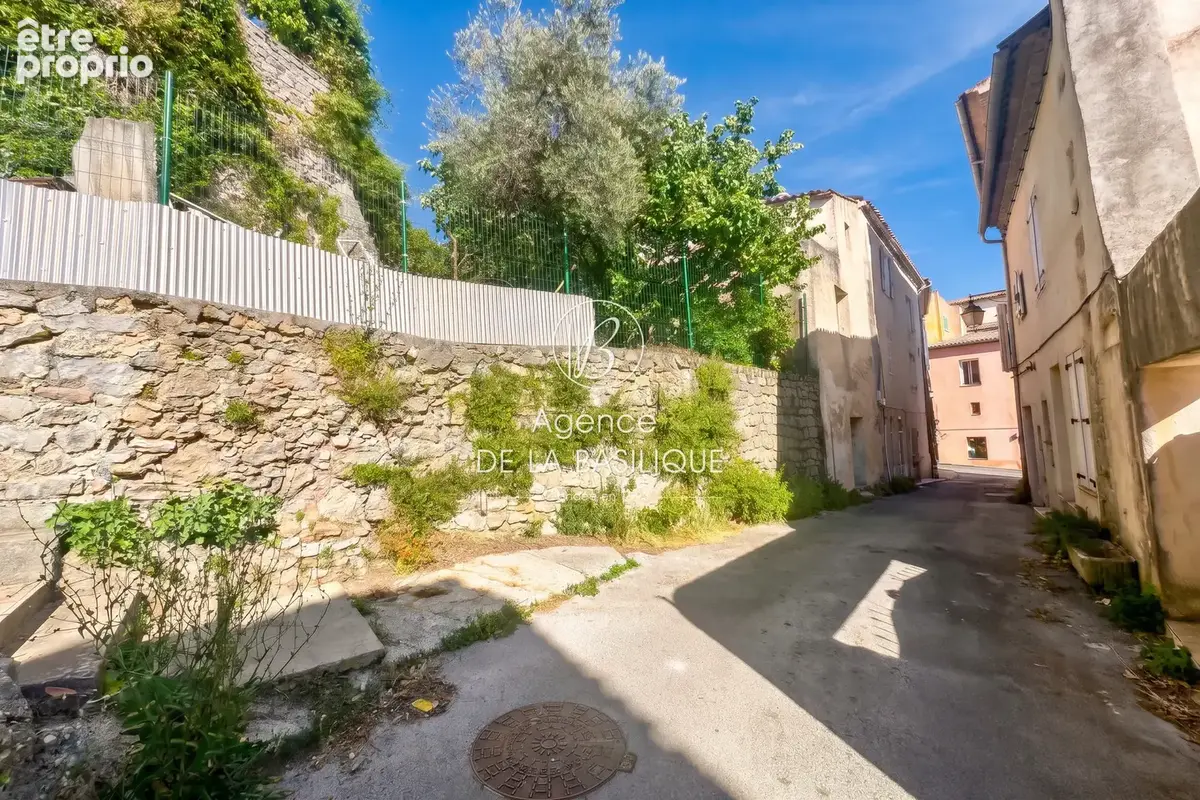Maison 6 pièces 80 m² à vendre à Bras (83149) - photo 1