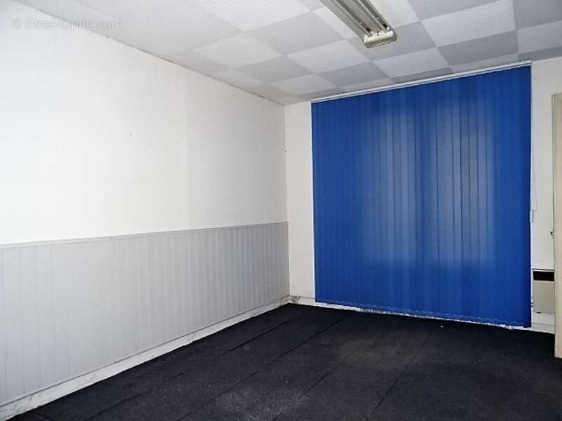 Dpt Vienne (86), à vendre CHATELLERAULT immeuble - Terrain de 332,00 m² - photo 3