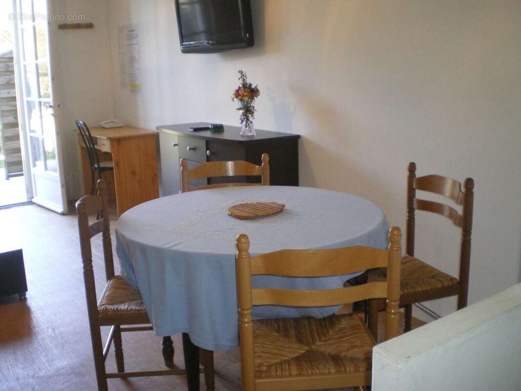 Photo 5 - Commerce à CAZAUBON