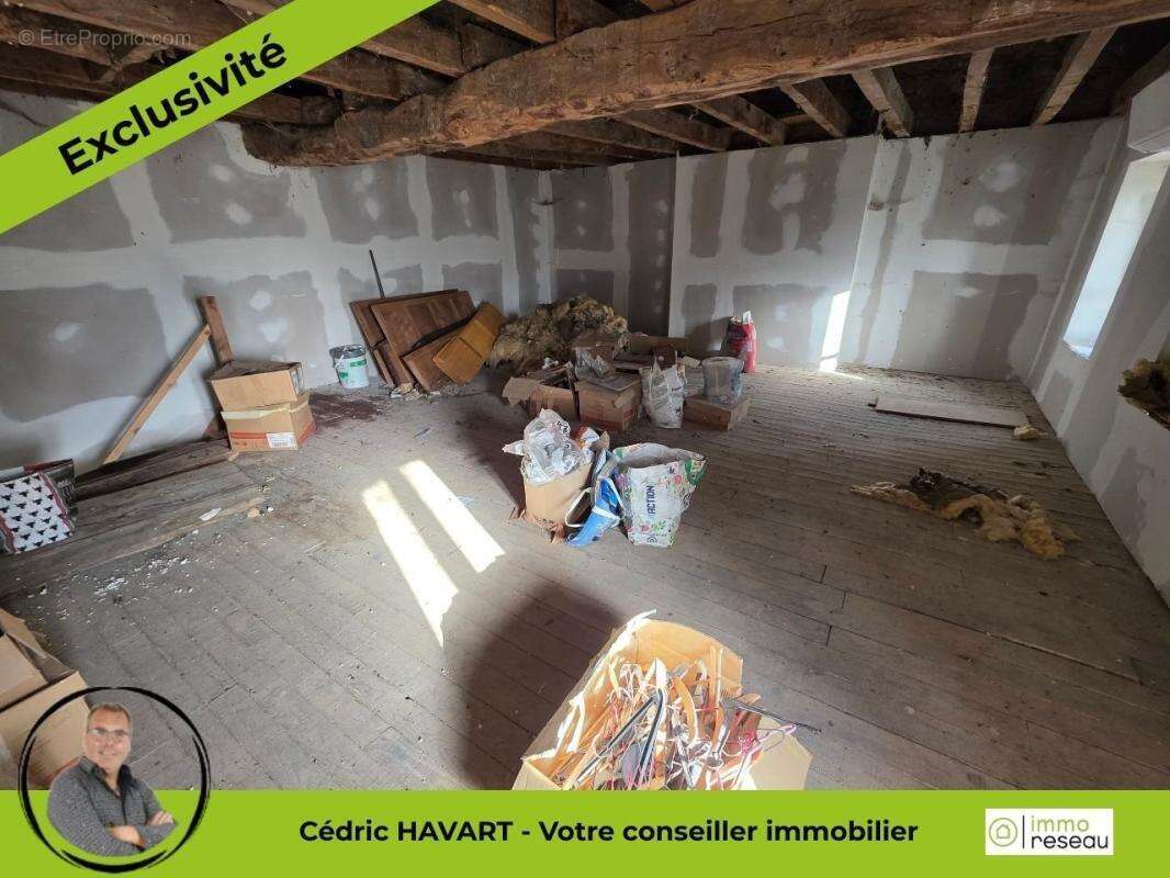 Maison à LADAPEYRE