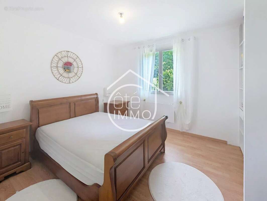MOULEYDIER : Maison familiale 5 pièces de 145m² avec jardin clos - photo 8