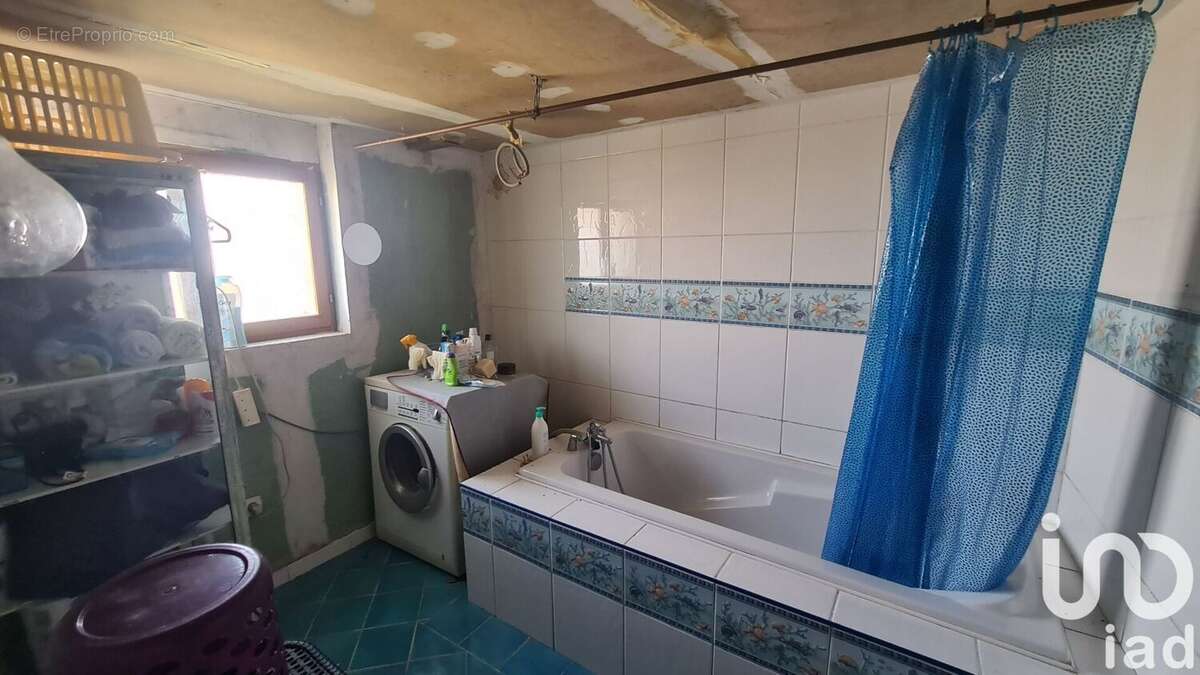 Maison 86 m² à La Chapelle-Du-Bois  - photo 5