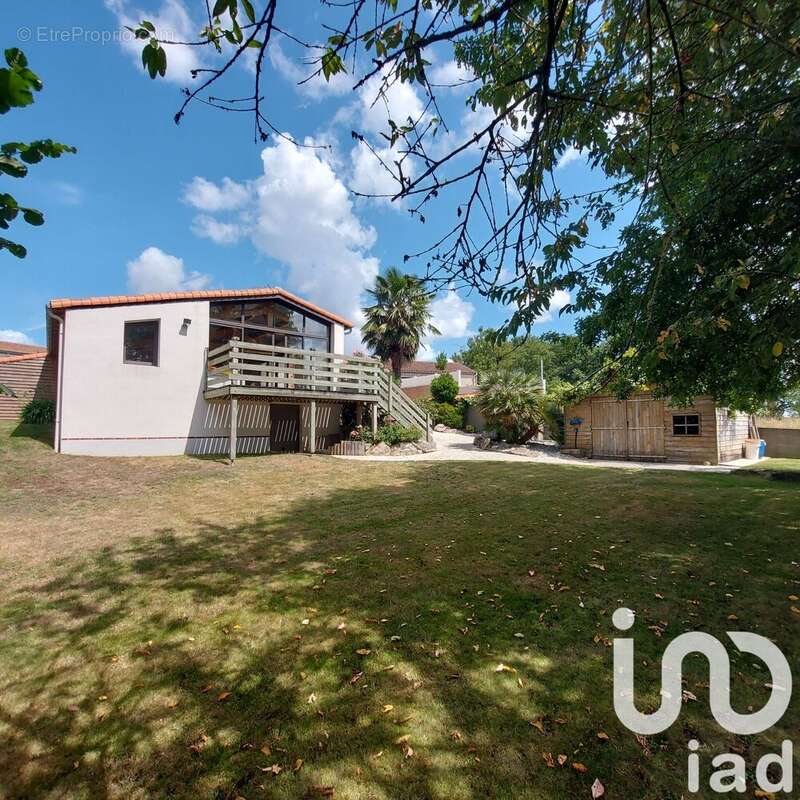 Photo 6 - Maison à MORTAGNE-SUR-SEVRE