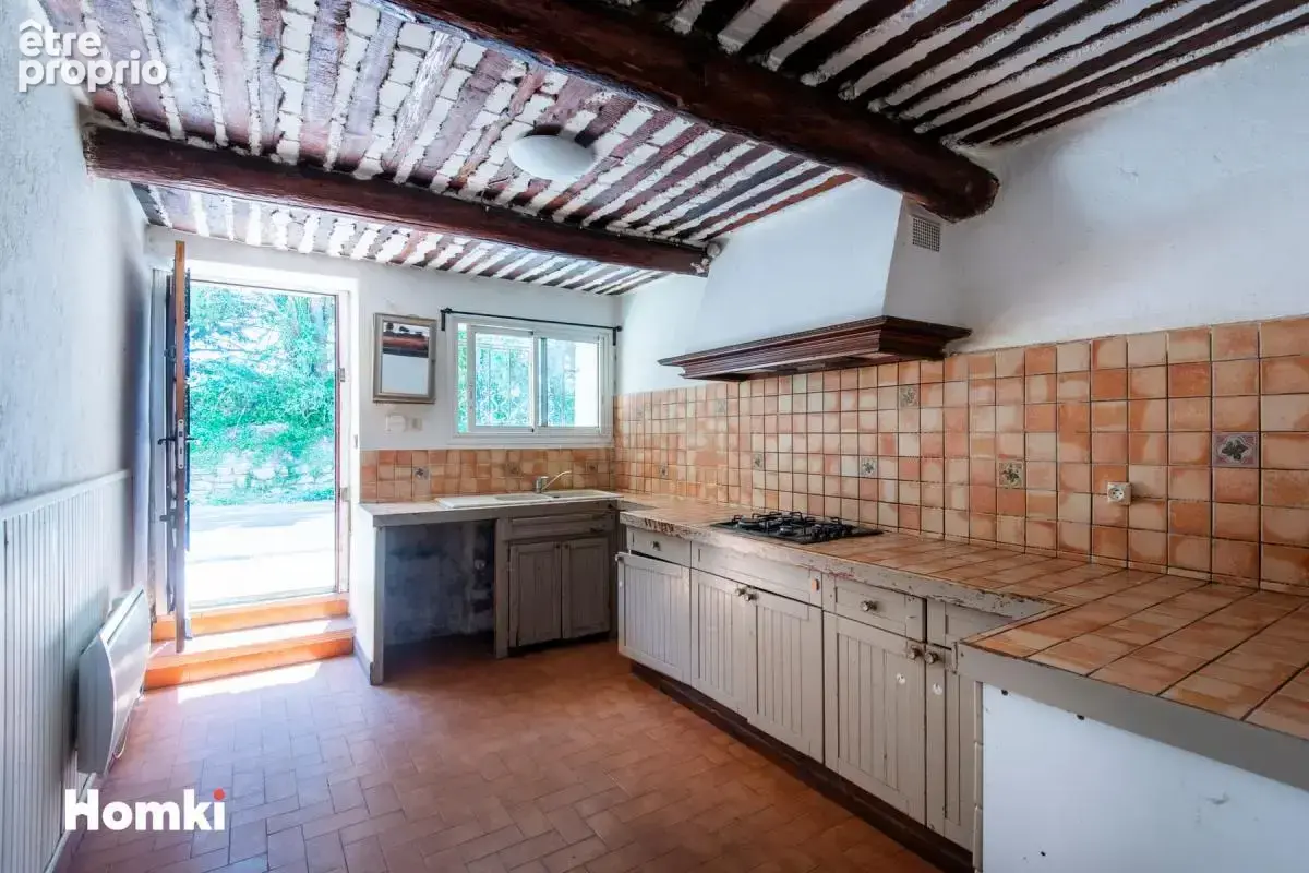 **mallemort – hameau de pont royal** - photo 5