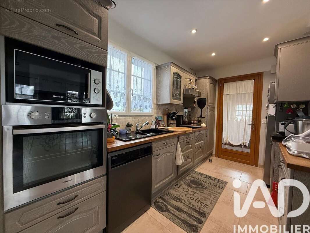 Photo 2 - Maison à NANTEUIL-LES-MEAUX