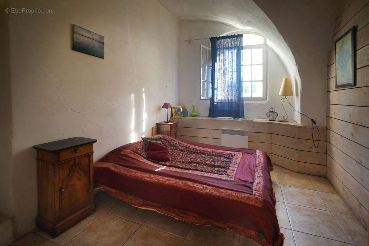 Maison à CAZILHAC