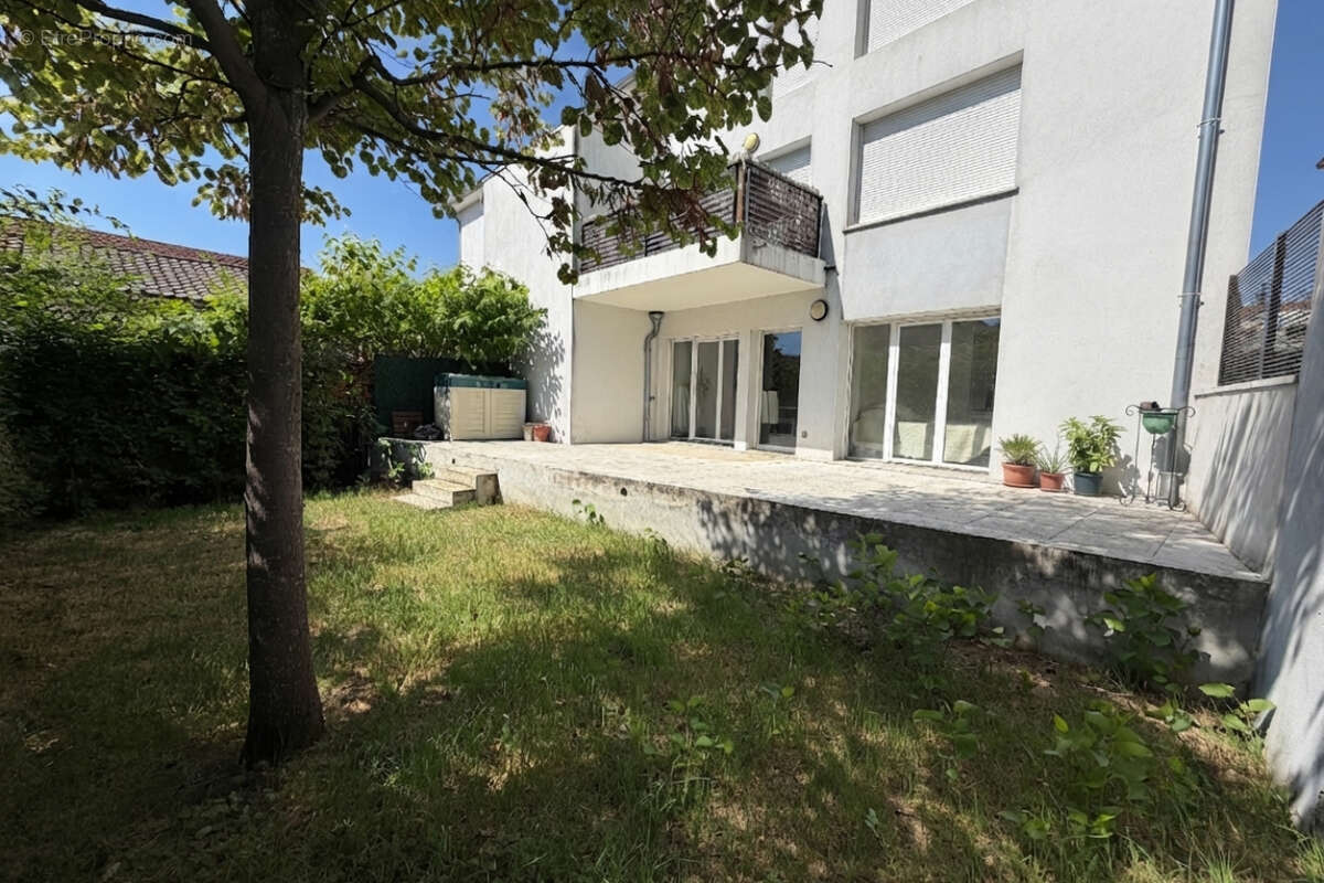MIONS Centre - Appartement T2 - photo 2