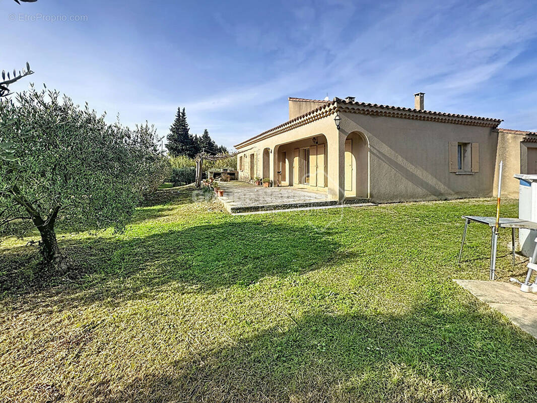 Maison à CHEVAL-BLANC