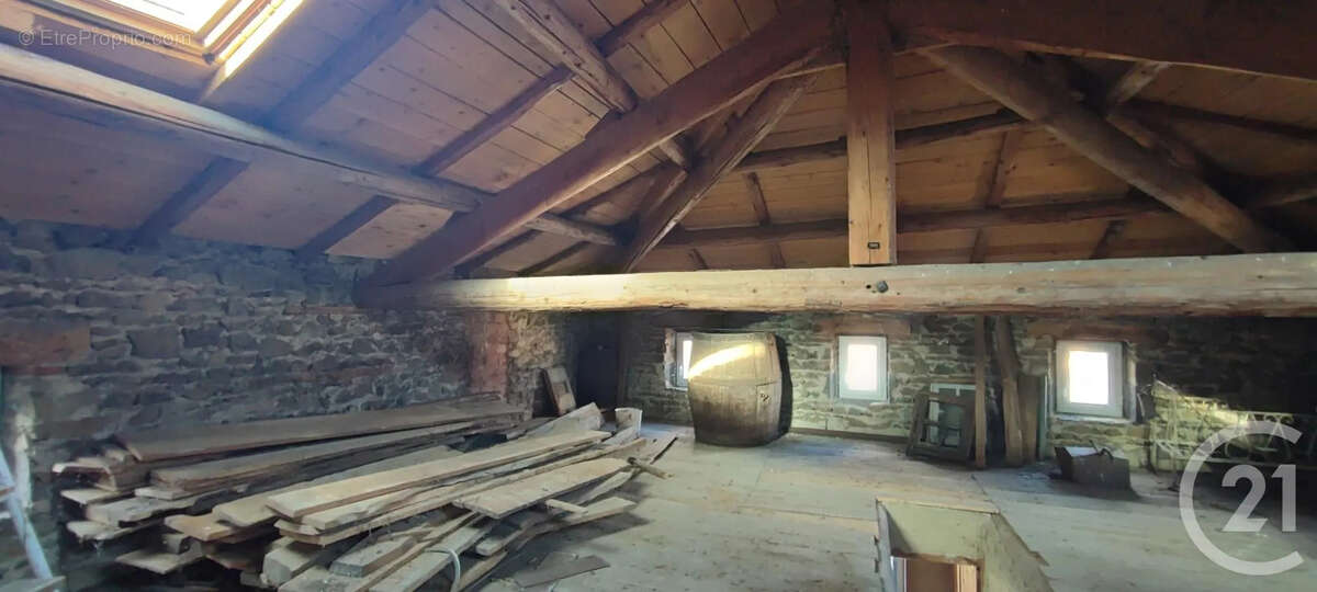 Maison à SALZUIT