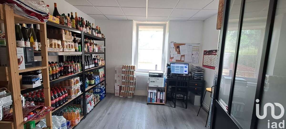 Photo 7 - Commerce à ETIVAL-CLAIREFONTAINE