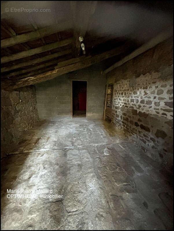 Maison à BOURGANEUF