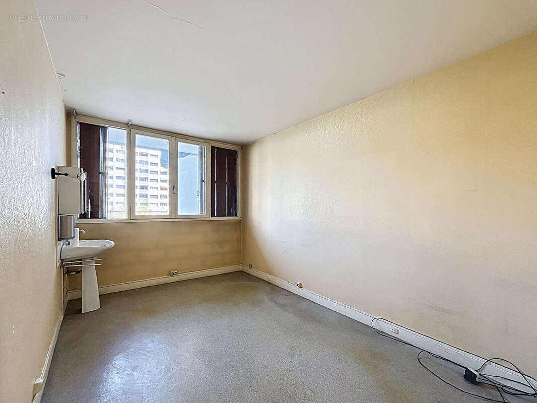 Appartement à SAINT-MICHEL-SUR-ORGE