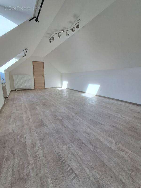 Maison à SAINT-MEMMIE