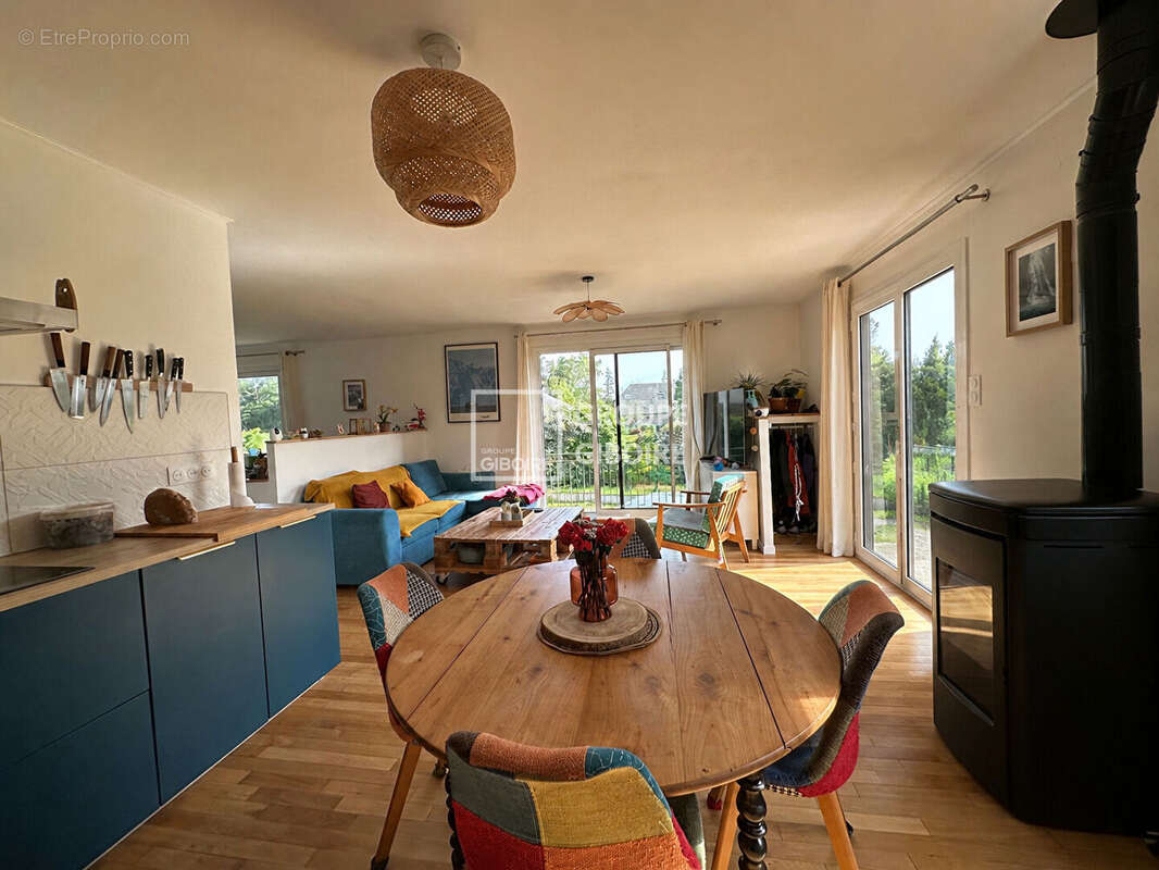 Maison à BRUZ