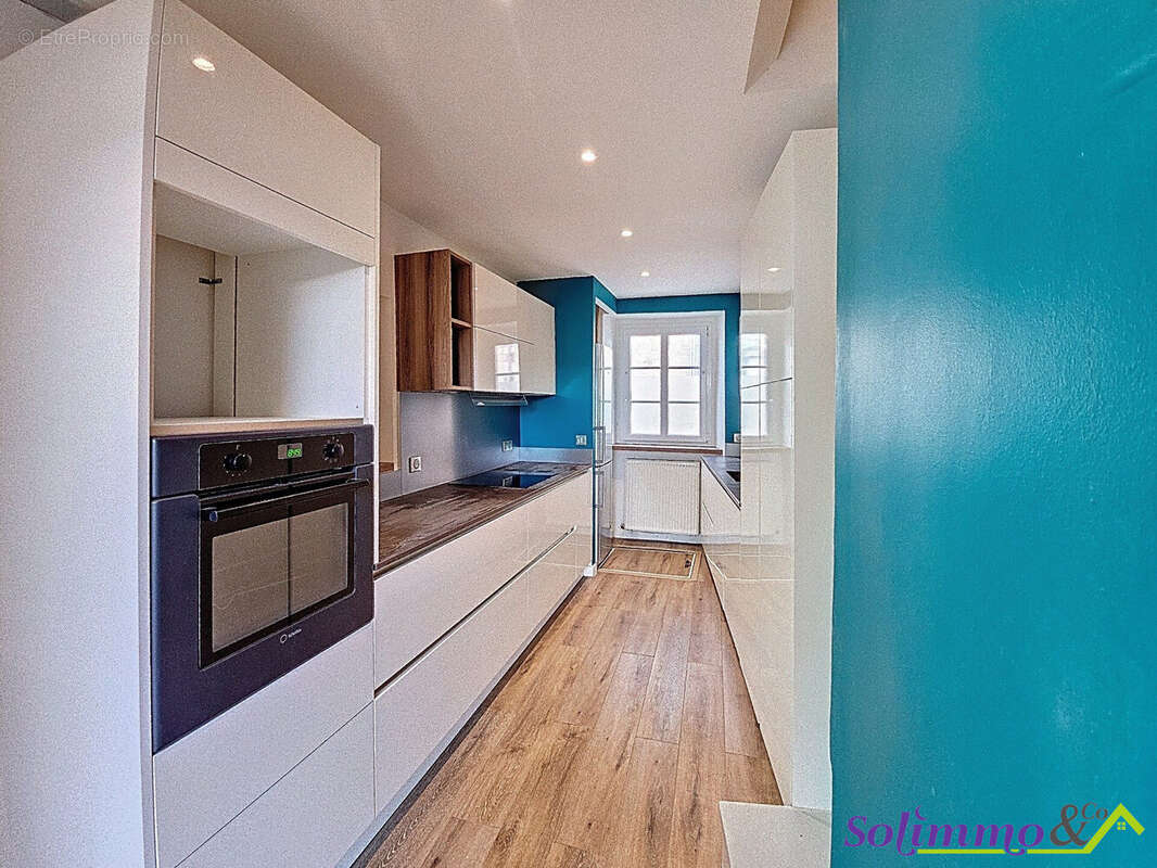 Maison à LES ABRETS