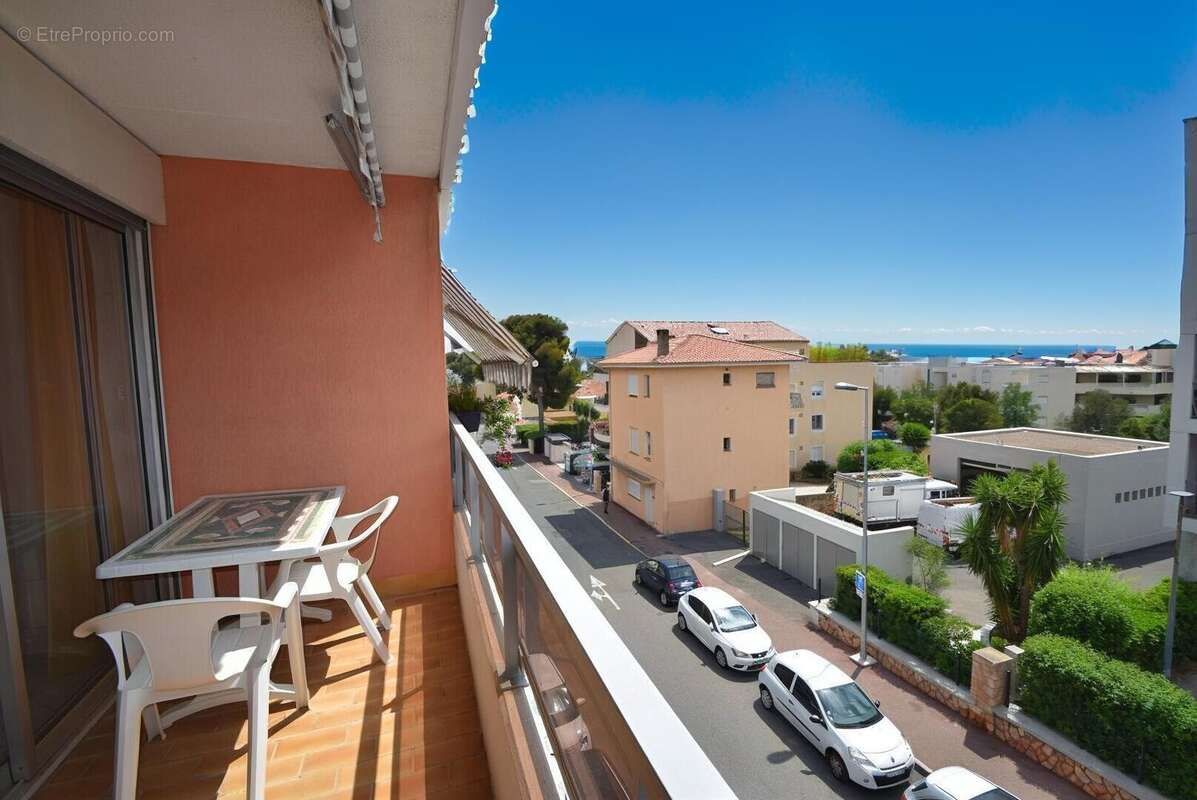 Appartement à SAINT-RAPHAEL