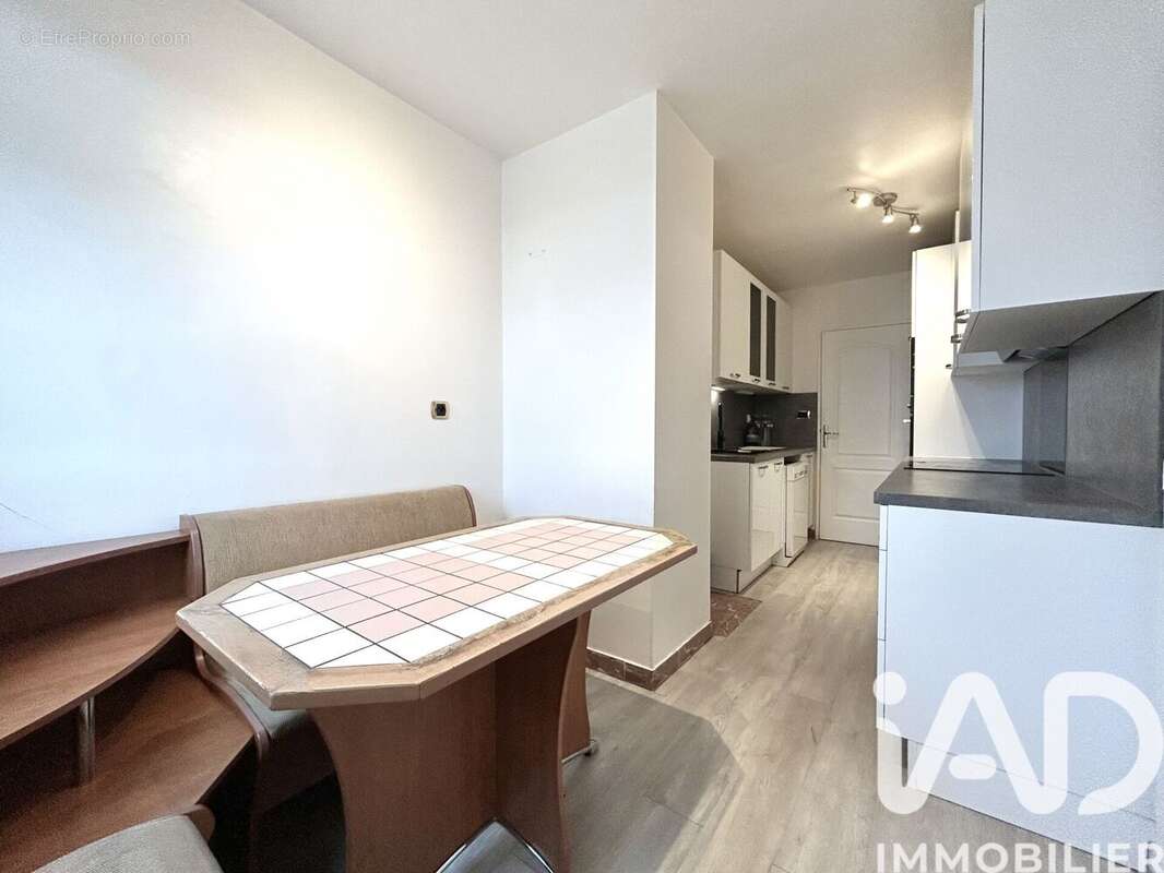 Photo 6 - Appartement à CORBEIL-ESSONNES