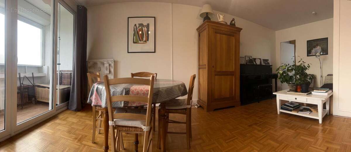 Appartement à FONTENAY-SOUS-BOIS