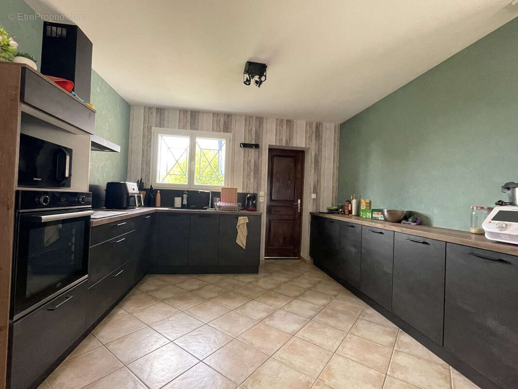 Maison 104 m² à Neuvicq  - photo 5