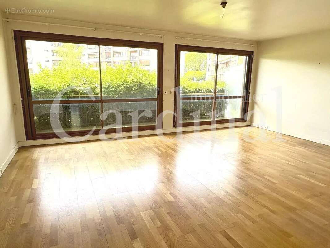Appartement à NOISY-LE-ROI