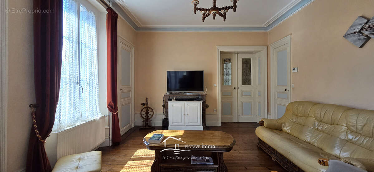 Maison de caractère 19ème siècle - 234m2 - terrain 1320m2 - photo 6