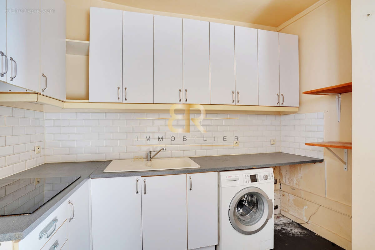 Appartement à PARIS-4E