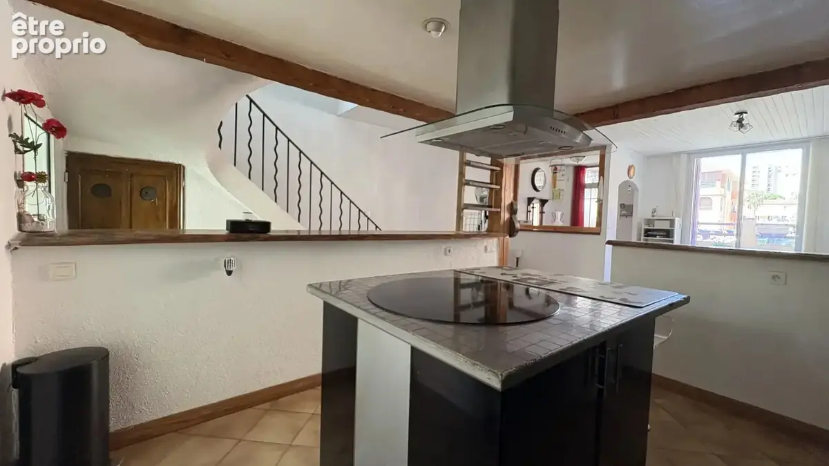 Maison de ville T3 80 m² avec véranda, terrasse et extérieurs – Port-de-Bouc - photo 17