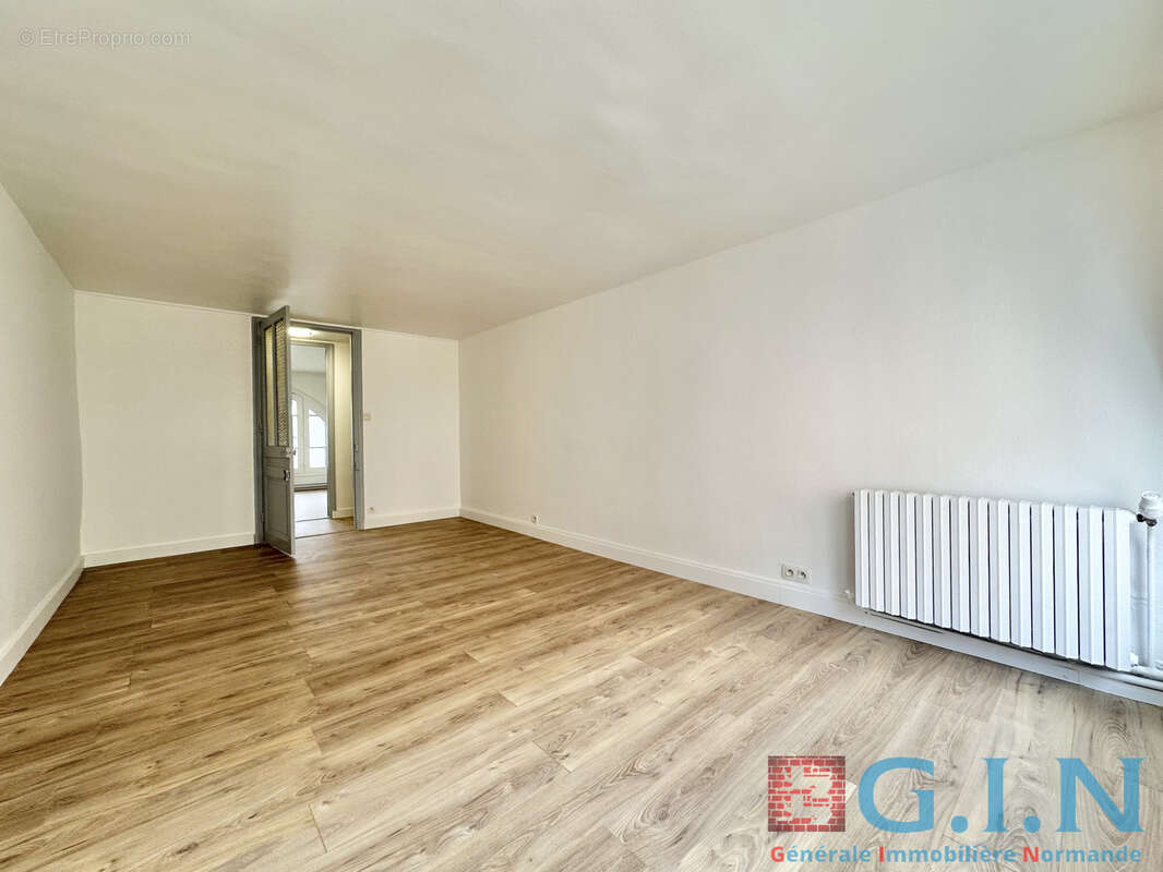 Rouen secteur prefecture / place du vieux-marche / appartement 4 chambres - photo 6