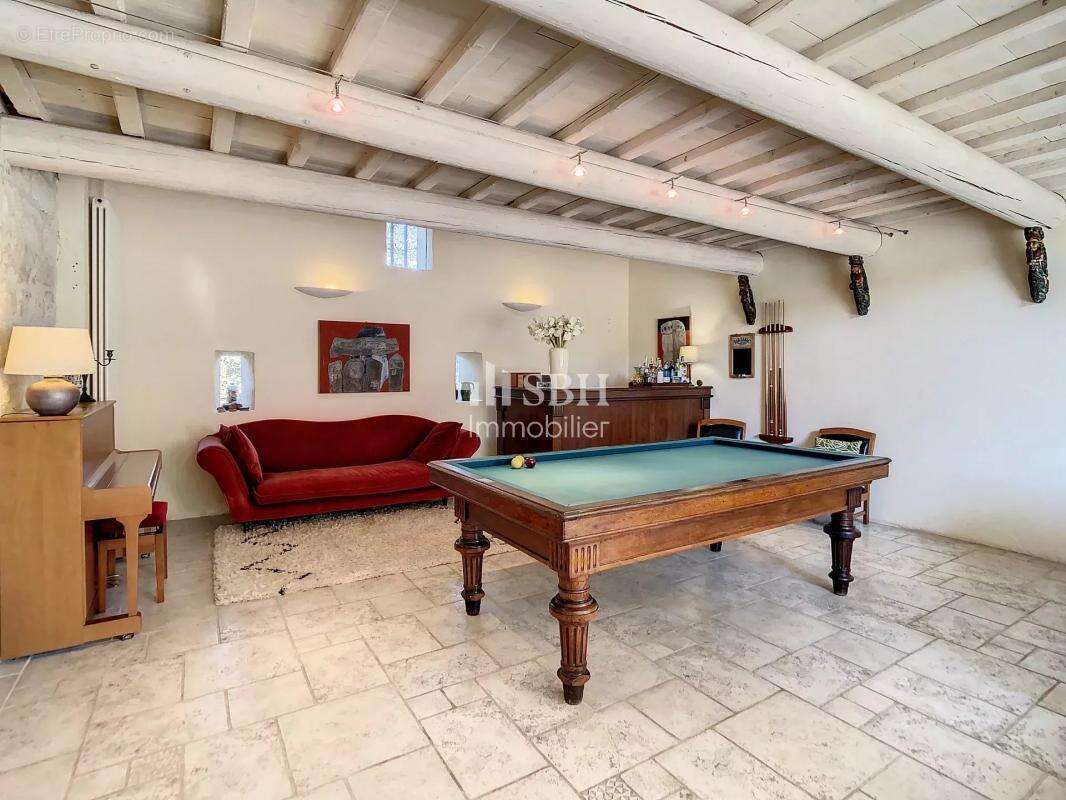 Propriete familiale de caractere avec piscine à pernes les fontaines - photo 9