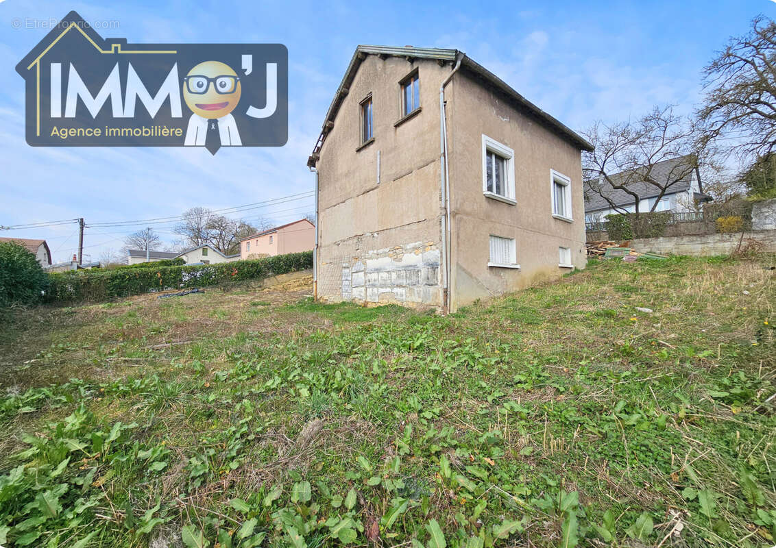 Maison à NEUVES-MAISONS