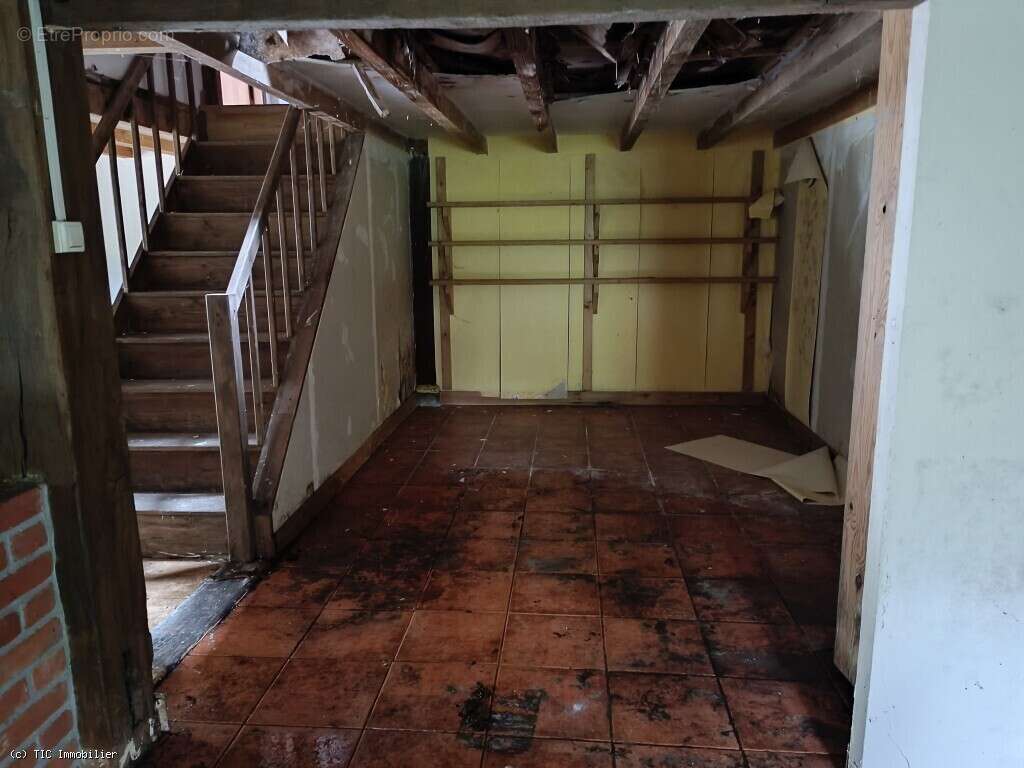 Beau Projet de Rénovation dans un Beau Hameau de Nanteuil-en-Vallée - photo 3