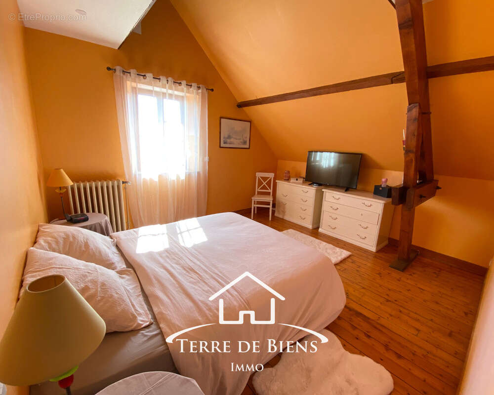 Maison à CUISY-EN-ALMONT