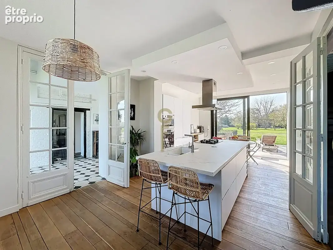 Maison 6 pièces 310 m² à vendre à Wambrechies (59118) - photo 4