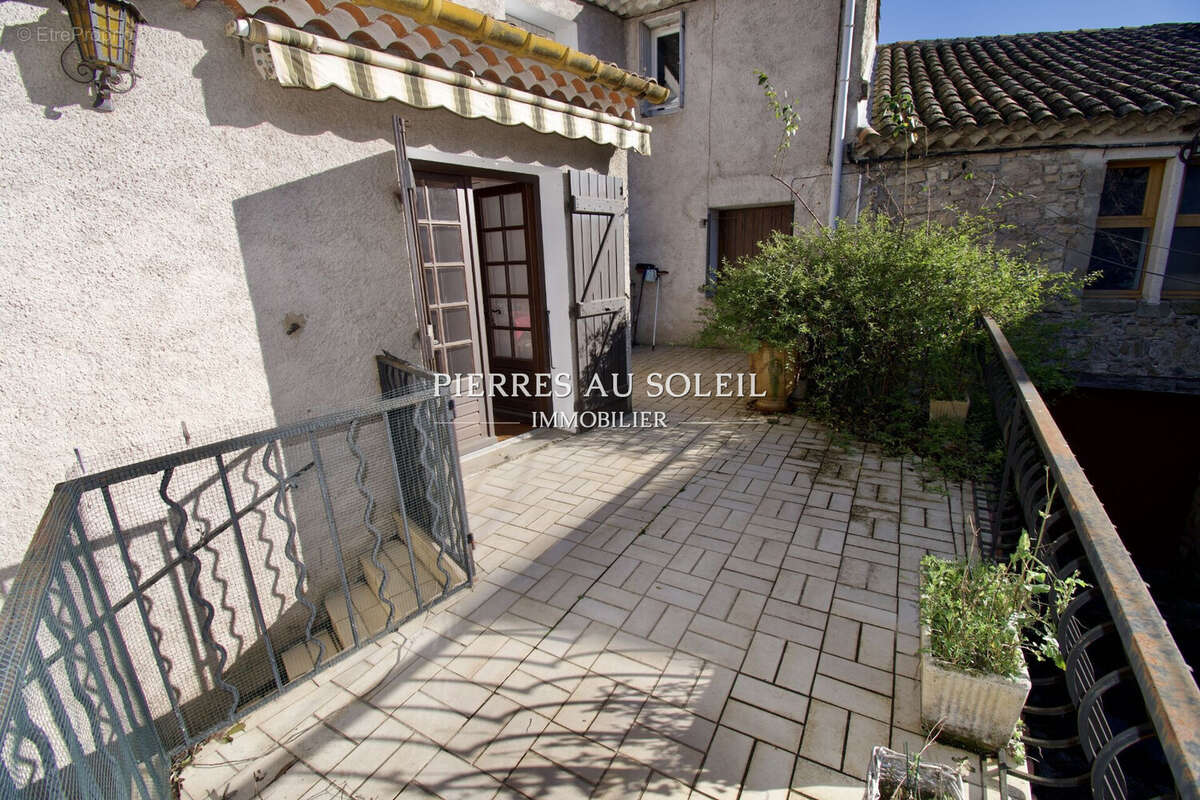 Maison à VILLEMAGNE-L'ARGENTIERE