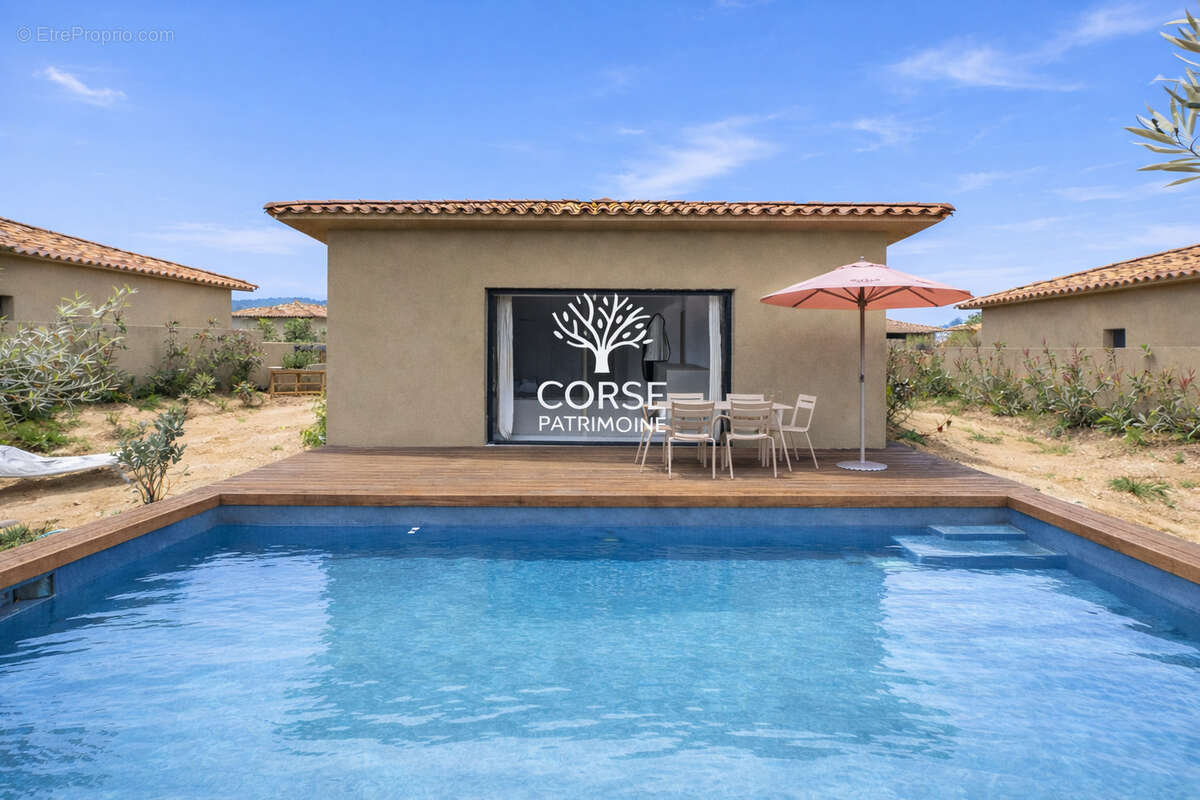 Maison à PORTO-VECCHIO