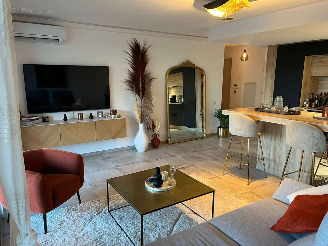 Appartement à MARSEILLE-9E