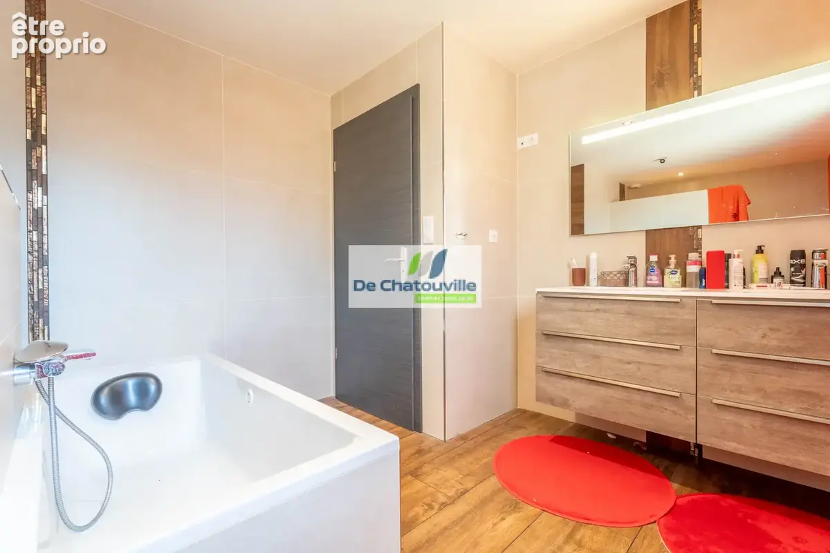 Maison contemporaine d'exception à Saint-Jean-des-Vignes (240 m2) - photo 9