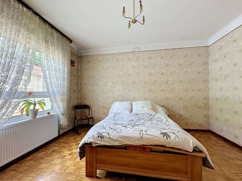Maison à vendre 8 pièces VARSBERG (57), 2 garages , dépendance et jardin - photo 8